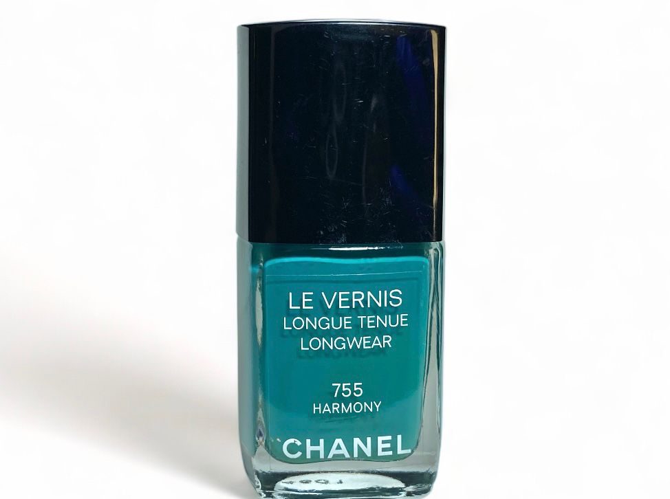 Chanel Le Vernis - Esmalte de uñas Larga Duración- Brillo Intenso- Marca de lujo.