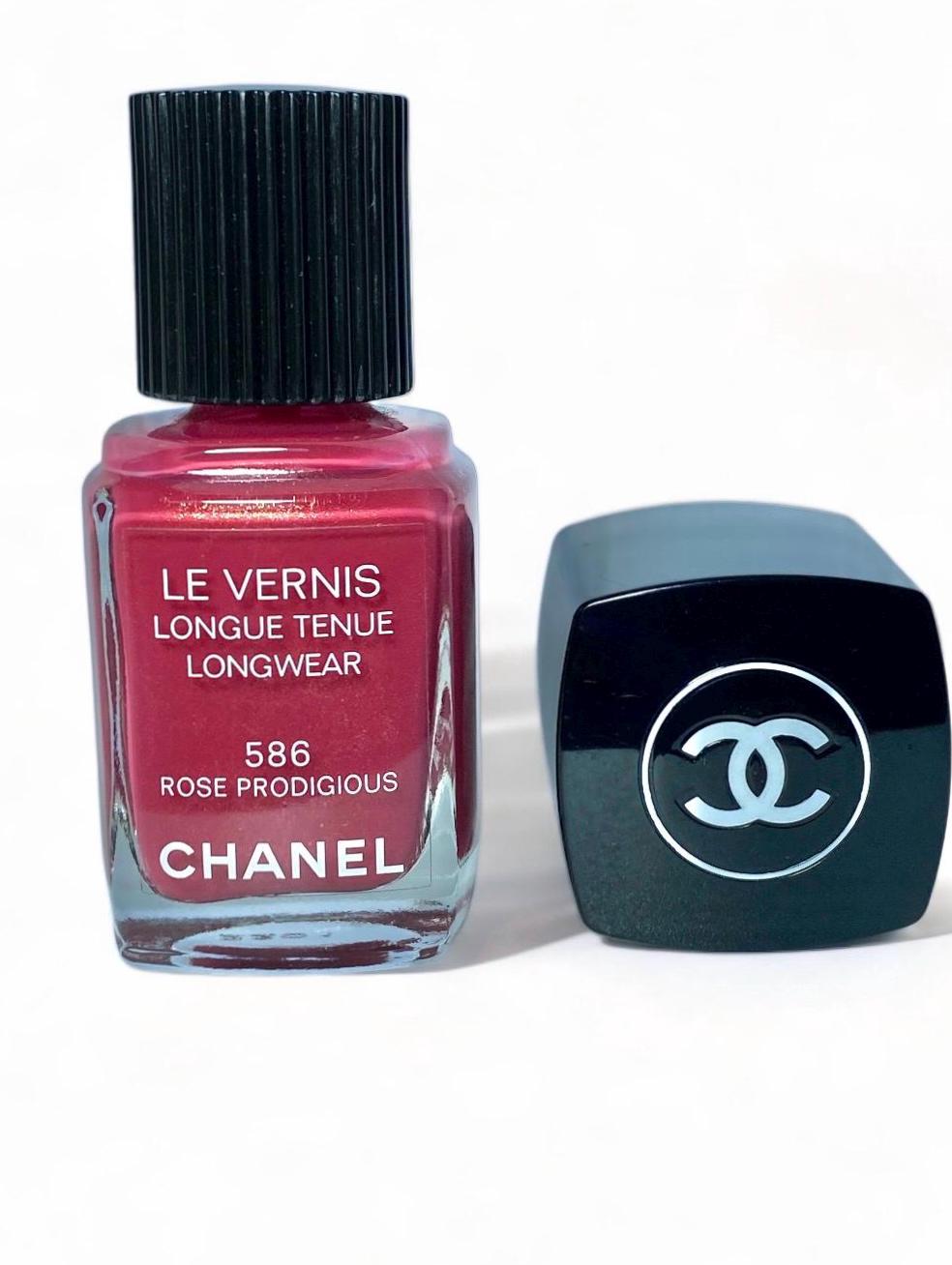 Chanel Le Vernis- Longue Tenue- Longwear- 586
