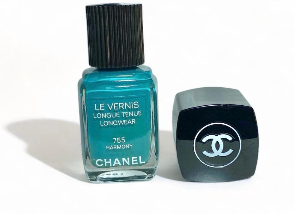 Chanel Le Vernis - Esmalte de uñas Larga Duración- Brillo Intenso- Marca de lujo.